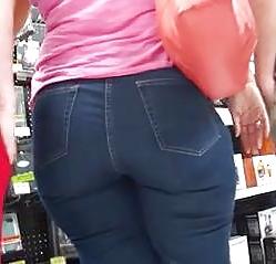 11P Big Ass White Milf 