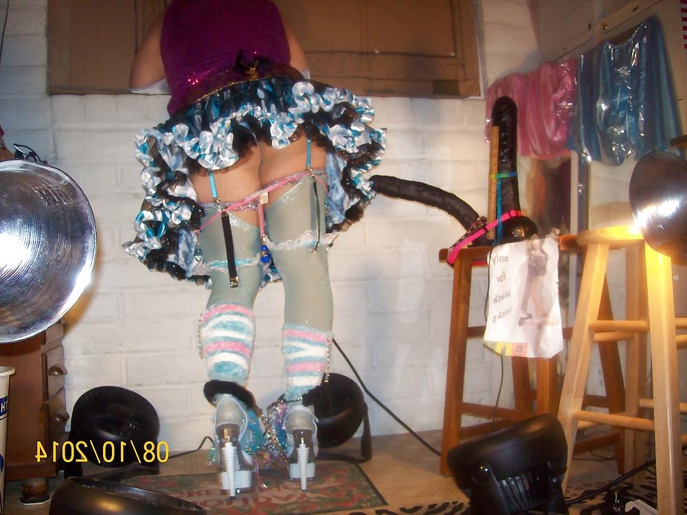 25P Tgirl BBC slut teases her Daddy Sidney's BB12inchC rock hard