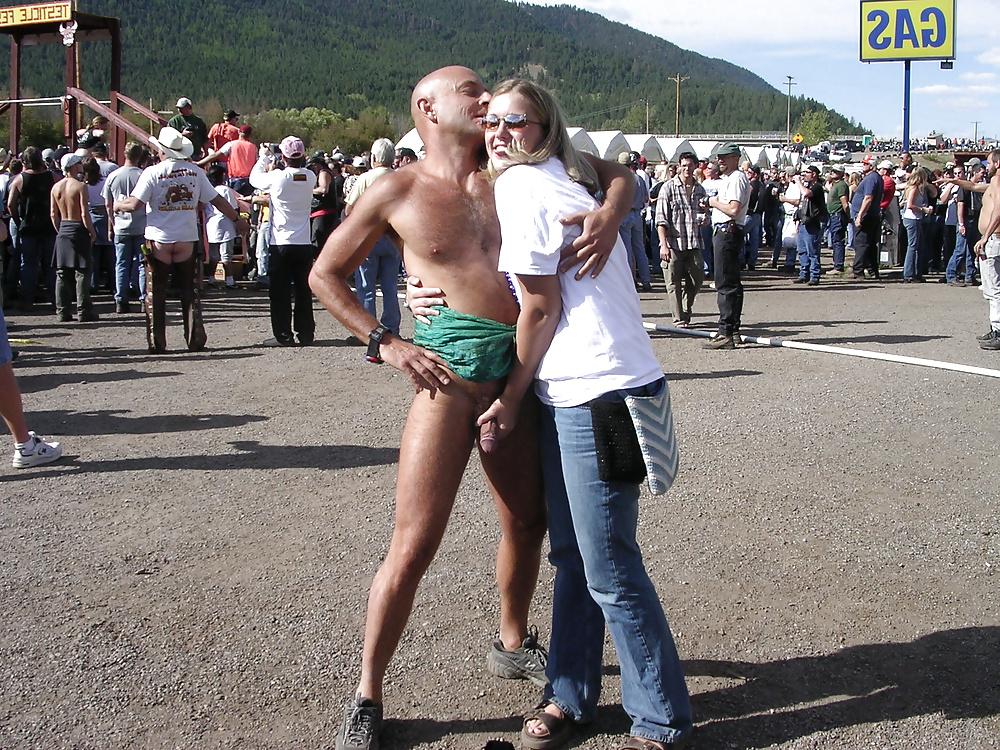25P CFNM (Clothed Female Naked Male)