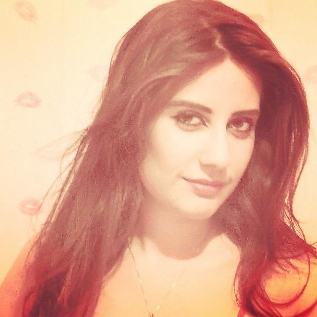 13P Arab beauty 3 - Cum on her 