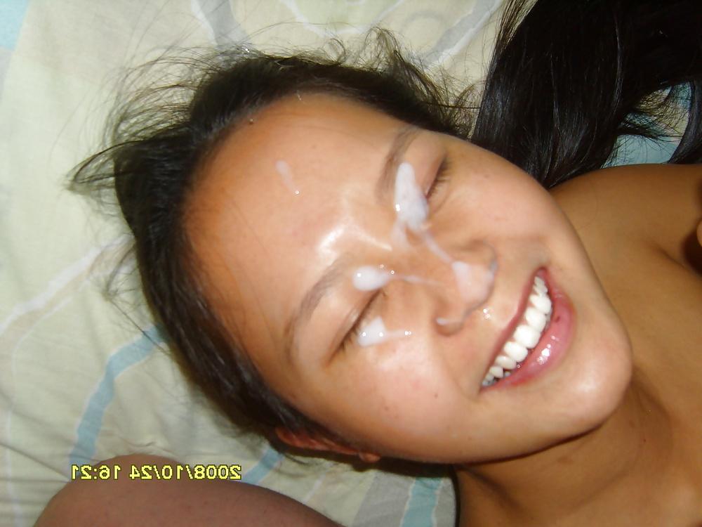 25P Cumshot Expression Smile with teeth