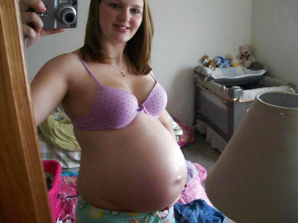 25P Enceinte - Pregnant 30