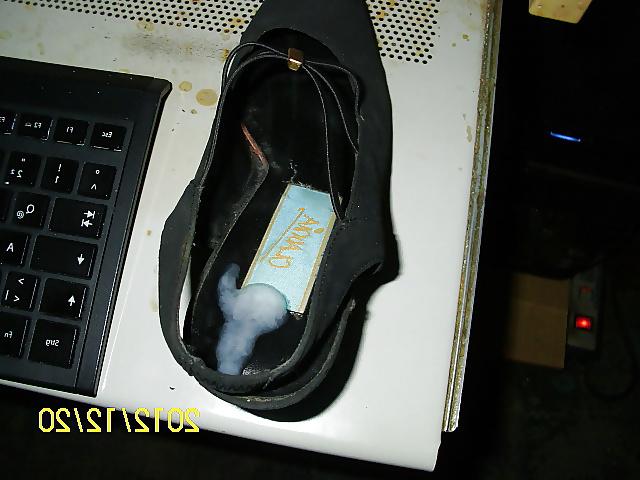 23P Cum on everything - from net