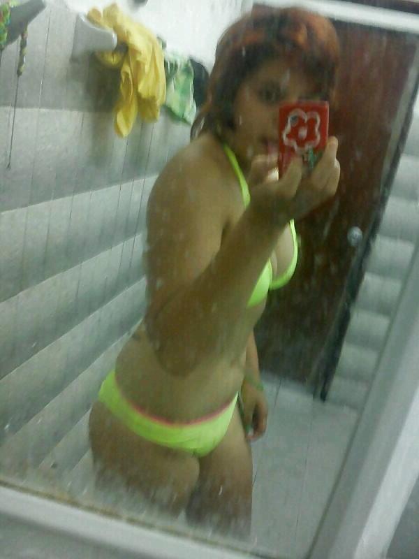 13P Mexican slut selfie