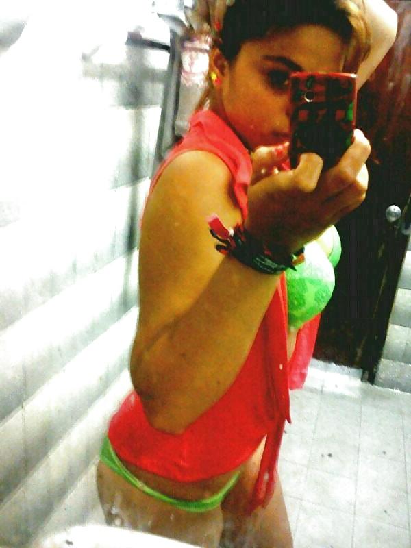 13P Mexican slut selfie
