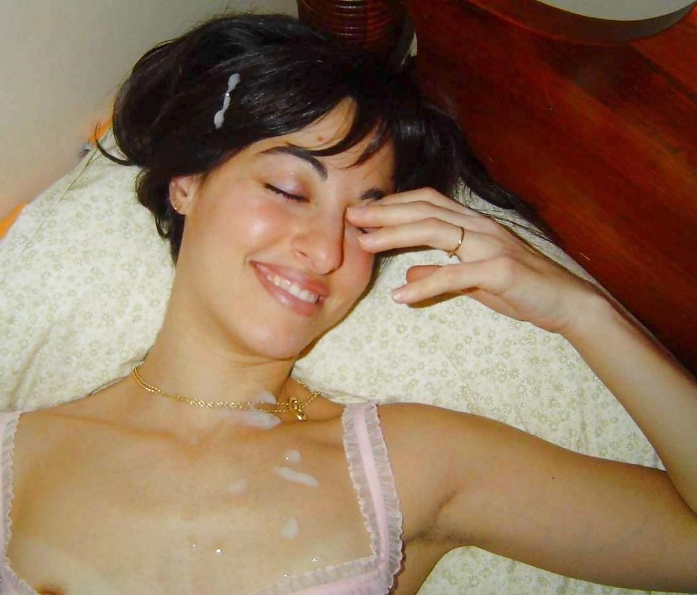 25P Pretty Girls vs Cum