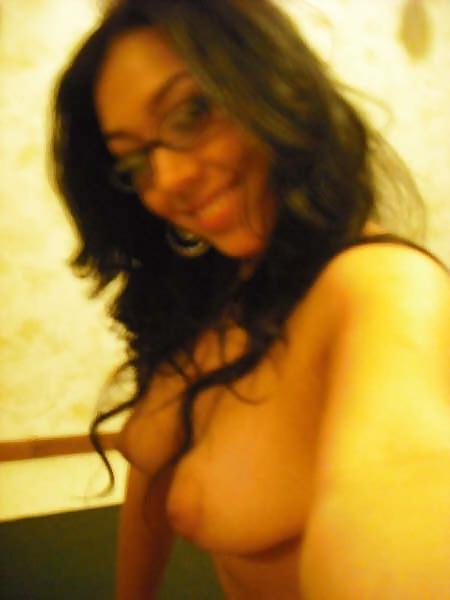 25P Mexican slut selfie 2