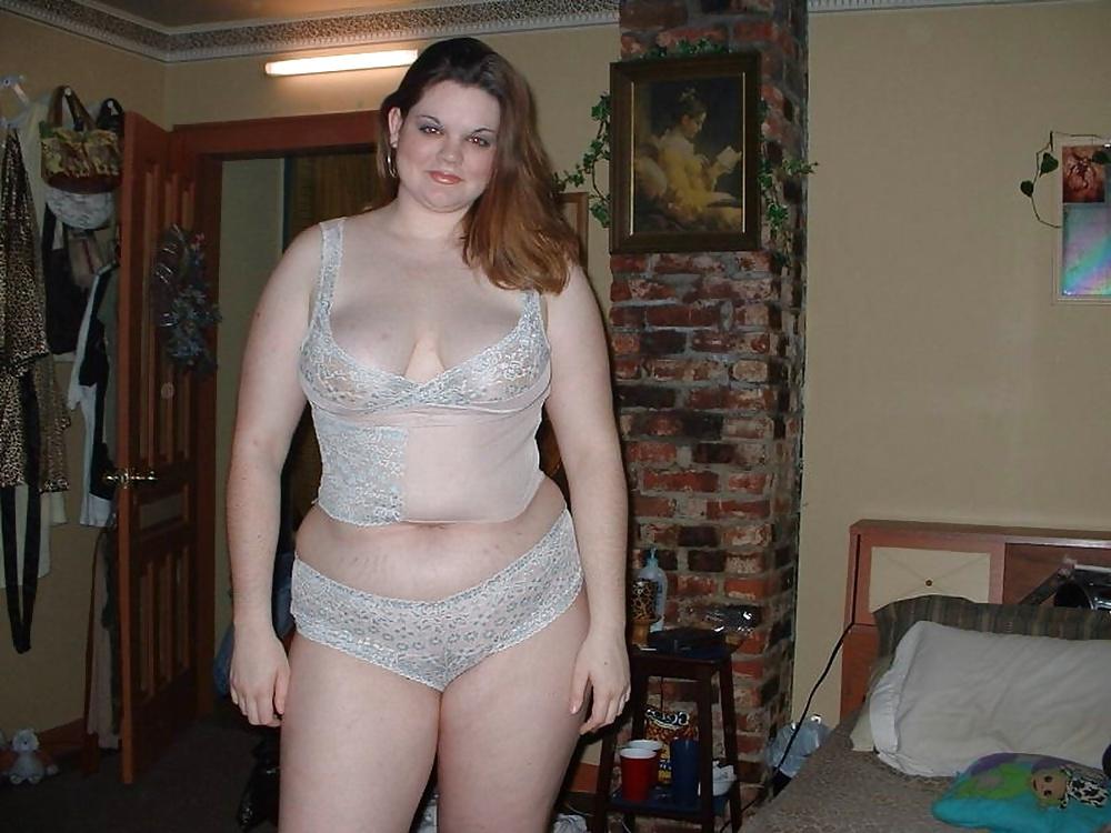 13P Pretty Chubby Babe