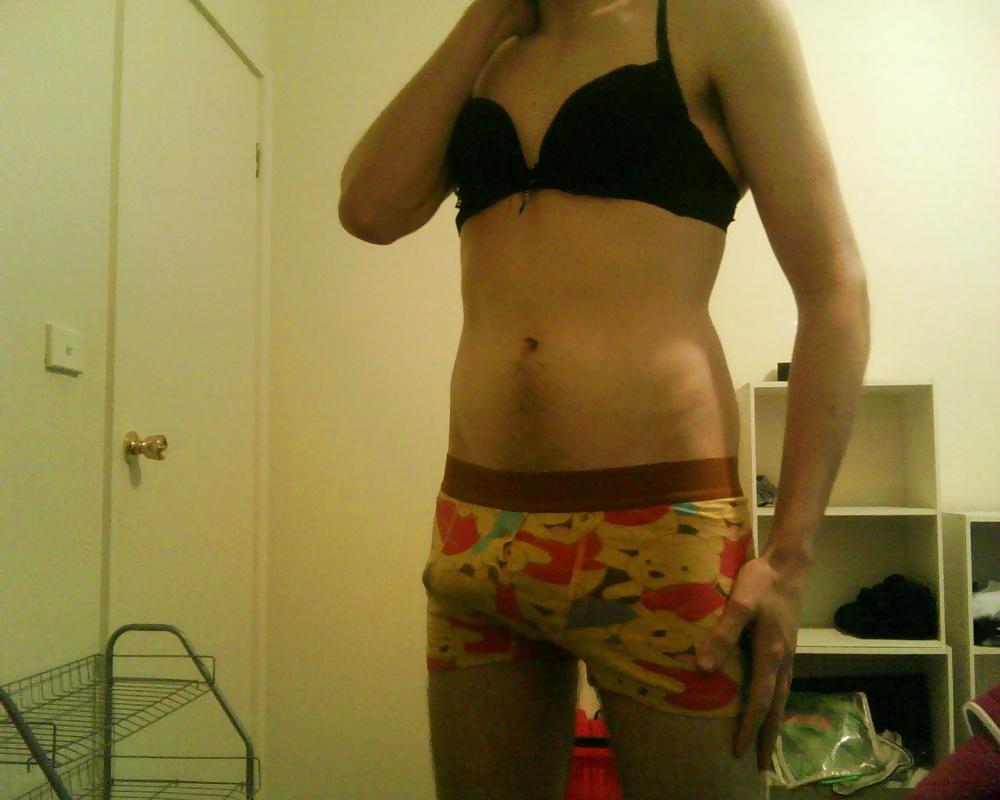 7P Black Bra