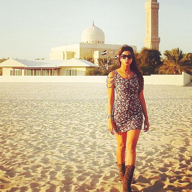 17P Arab beauty 6 - Cum on her 