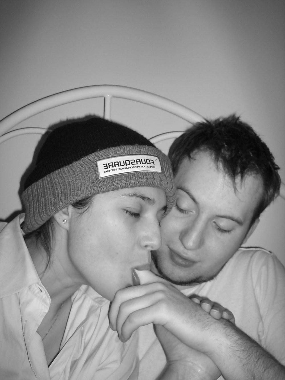 25P Pot Smoking Naked Girlfriend