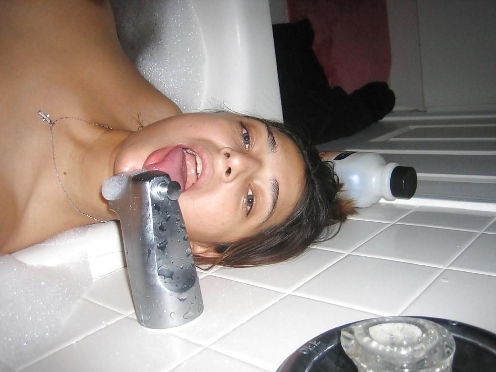 25P Pot Smoking Naked Girlfriend