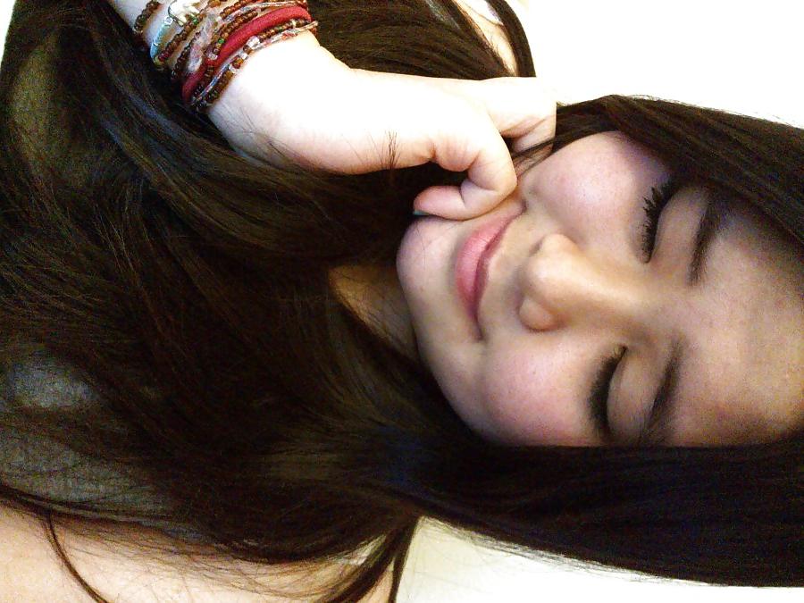 8P Cheating Taiwan student in france