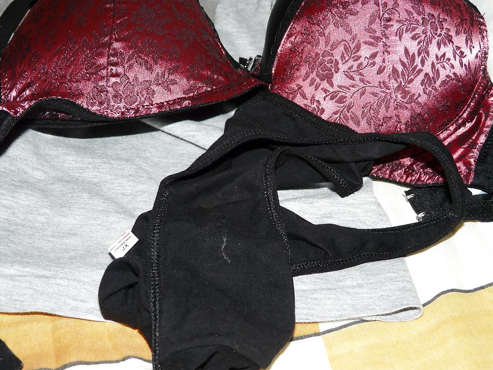 11P My mom panties and bra