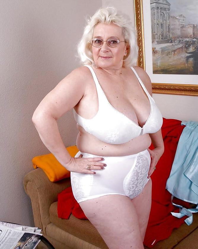 25P Grannies in their bra and knickers
