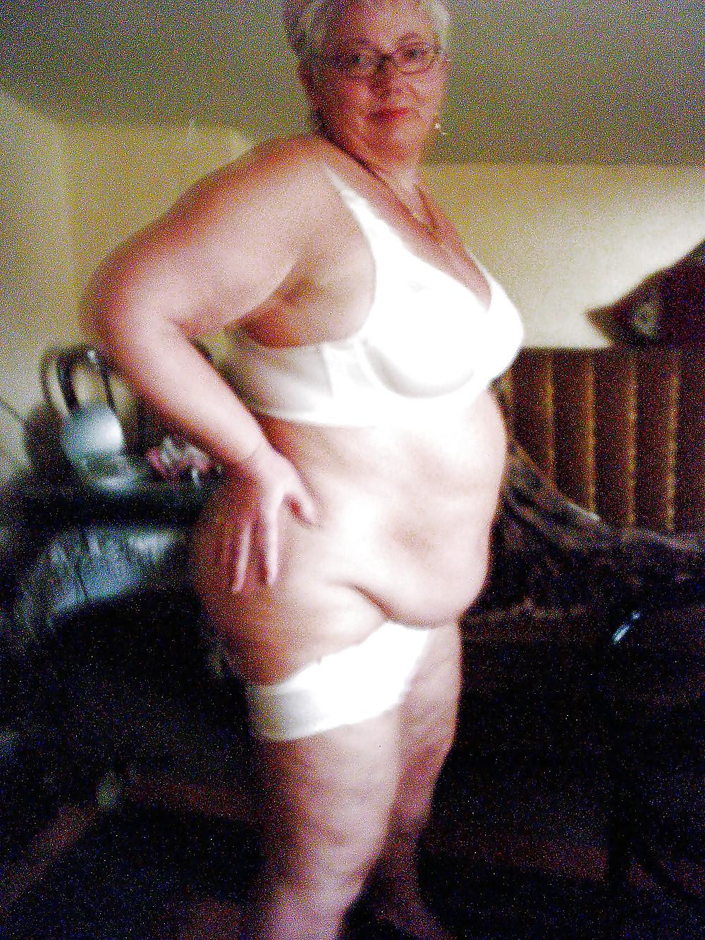 25P Grannies in their bra and knickers
