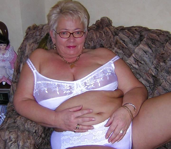 25P Grannies in their bra and knickers