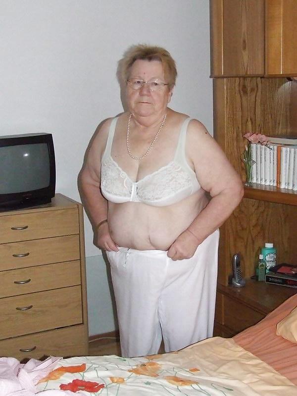 25P Grannies in their bra and knickers