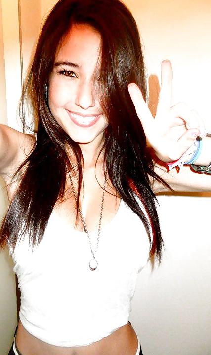 25P Cum on her