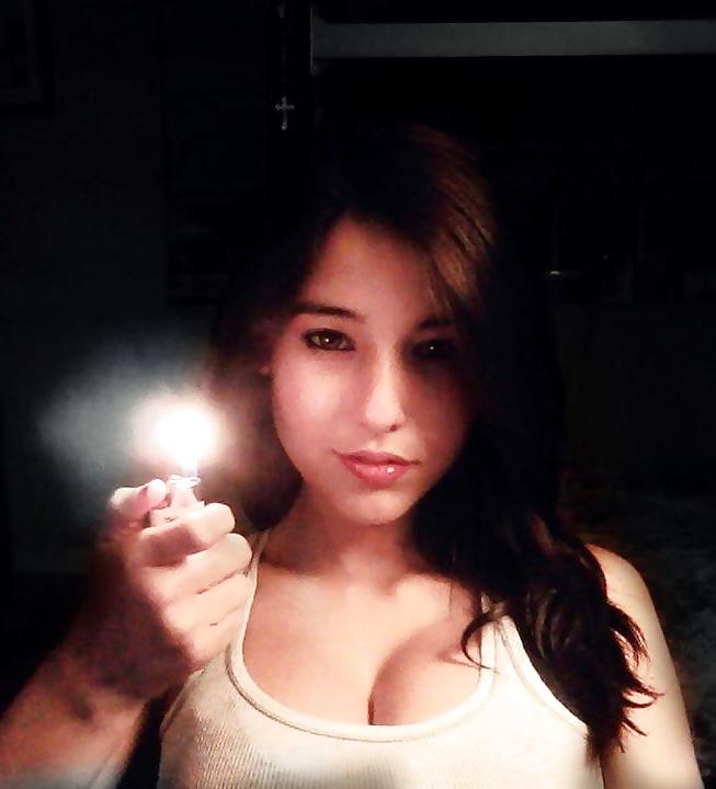 25P Cum on her