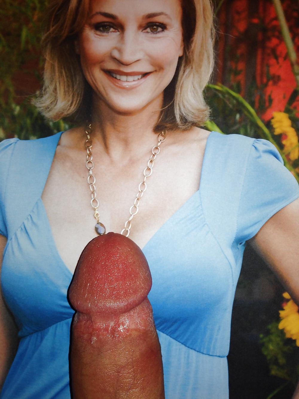 7P Cum on Caroline Beil 
