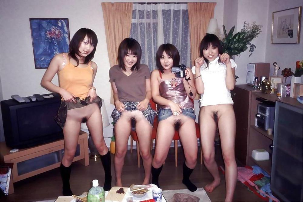 14P Japanese Naughty Teen Girls