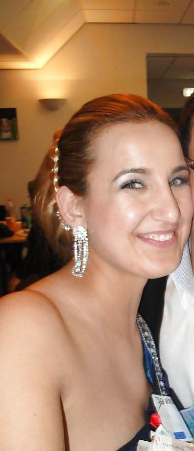 10P Turkish GangBang Brides