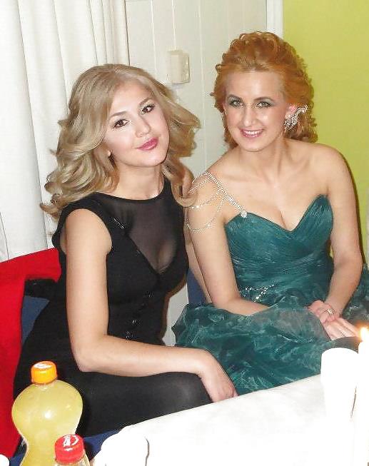 10P Turkish GangBang Brides