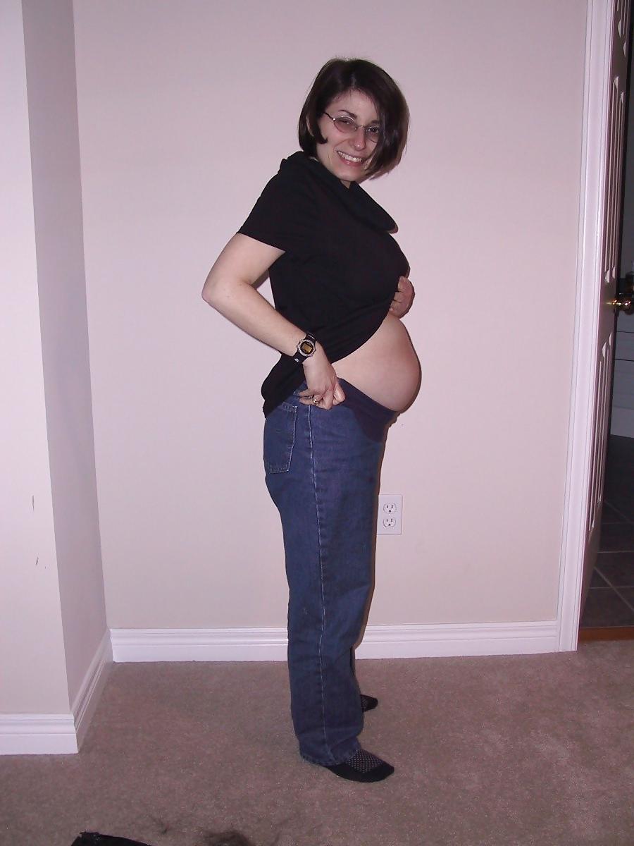 19P Pregnant GF