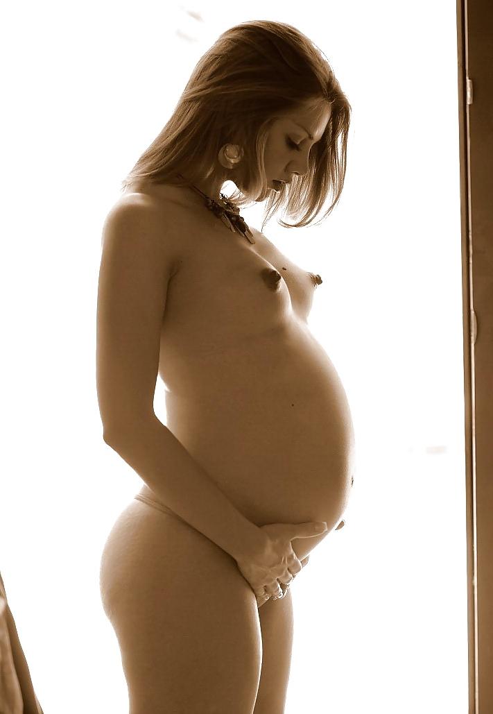 25P Pregnant and Sexy