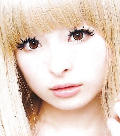 25P Japanese-Korean Kyary Pamyu Pamyu, Hyuna Kim, Nozomi Sasaki