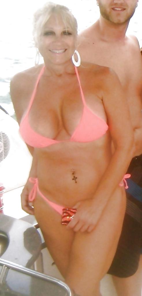 13P Hot milf celebs in bikini