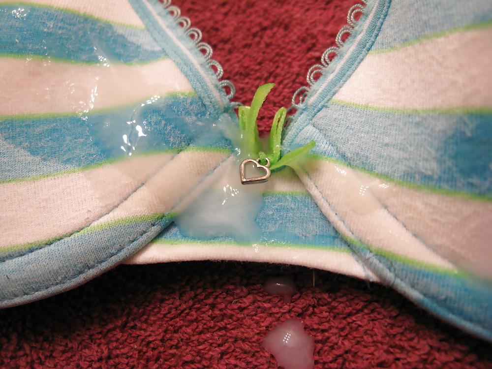 25P Bra Cum