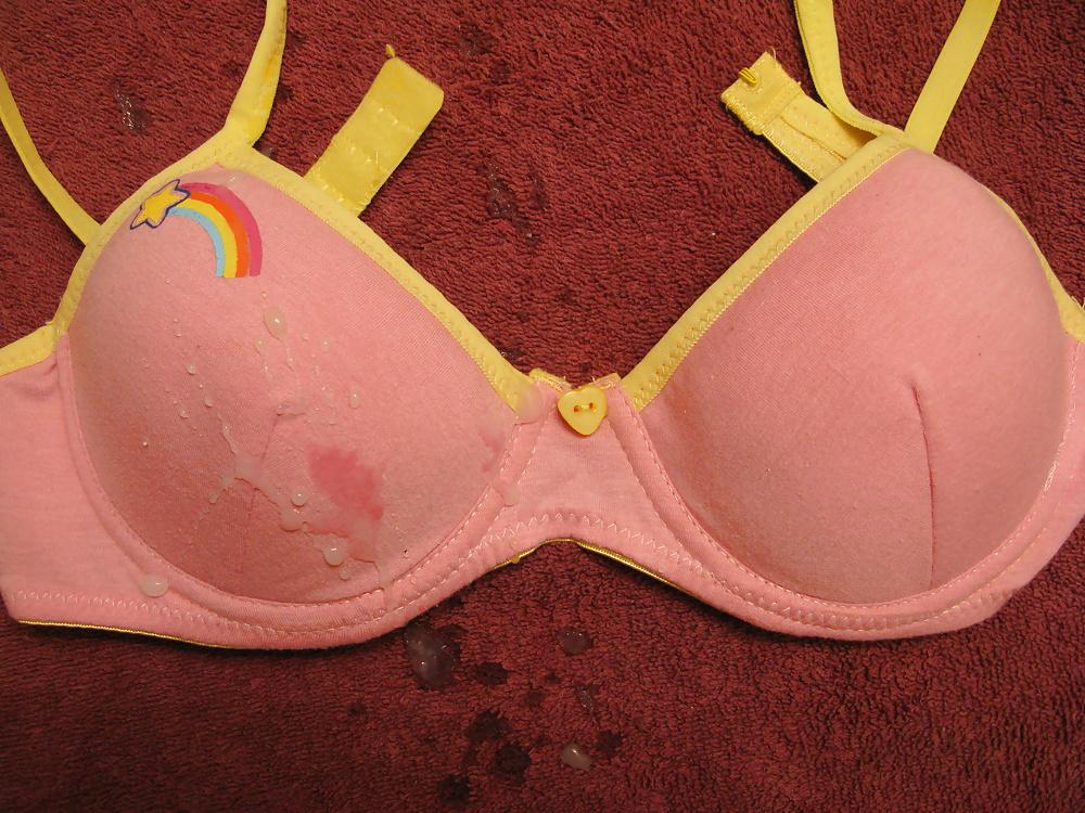 25P Bra Cum