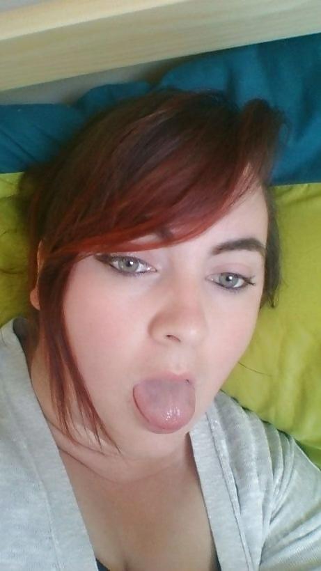 24P Cheating Bournemouth Slut, Lesley Flashing Me On KIK