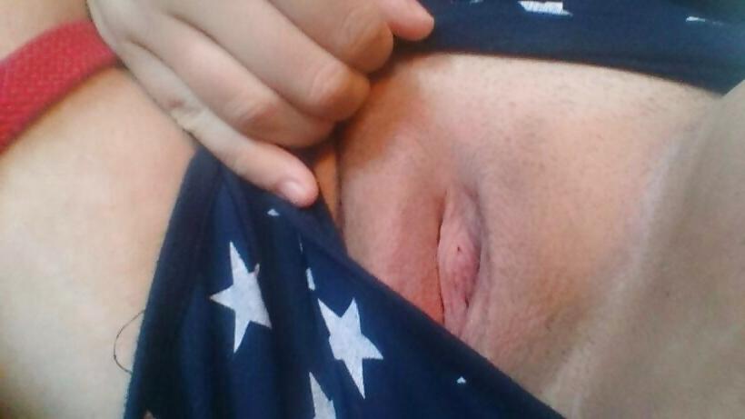 24P Cheating Bournemouth Slut, Lesley Flashing Me On KIK