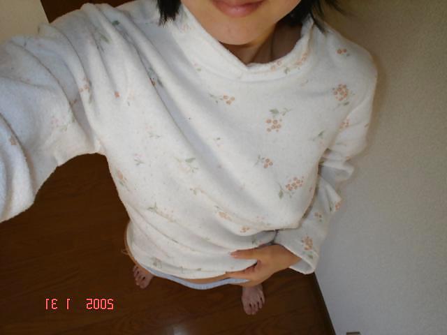19P Japanese Girl Selfshots 210 - Kazuya China 2