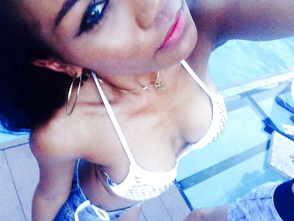 13P Thai girl private photos(Facebook)