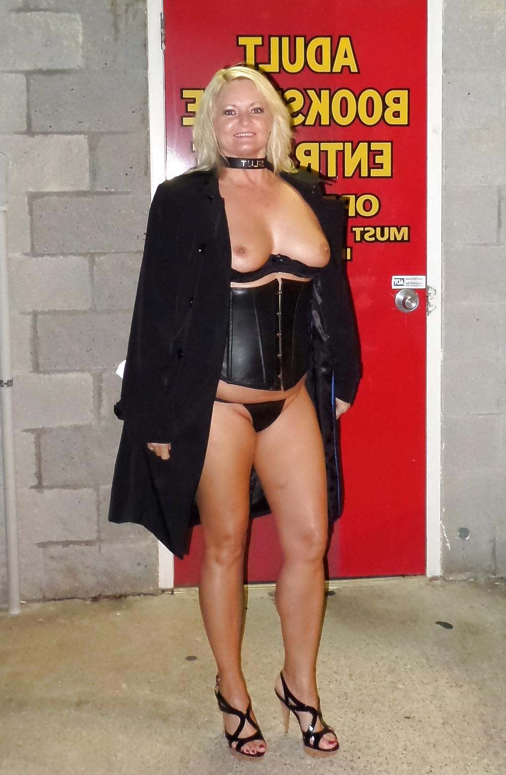 22P Adult Theater Sluts