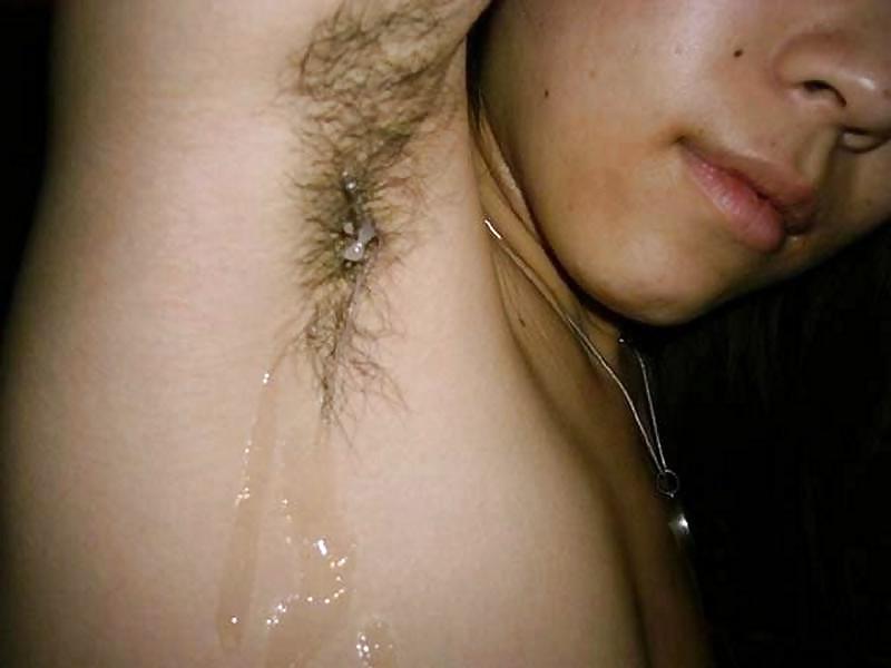 25P Cum on armpits!