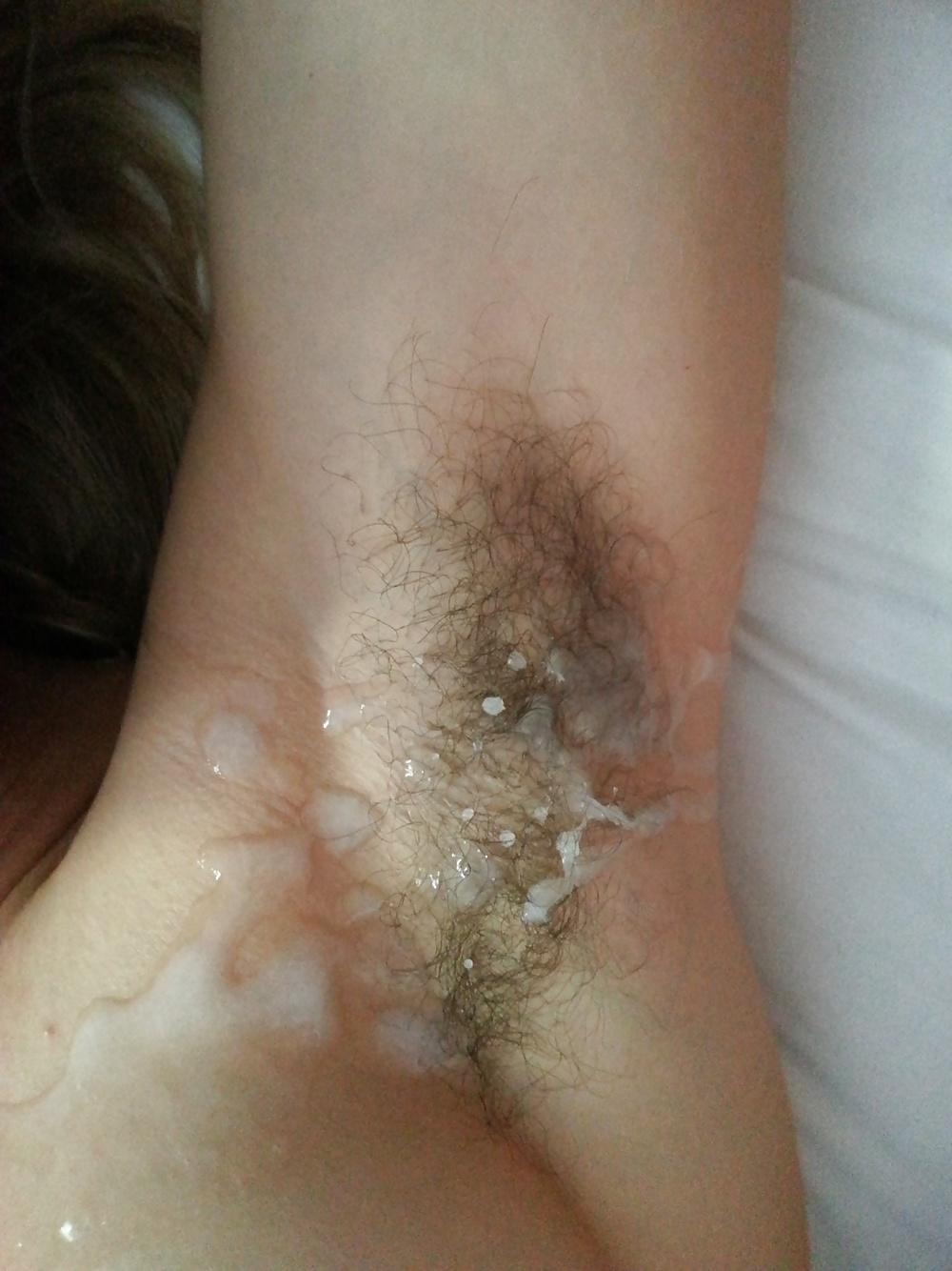 25P Cum on armpits!