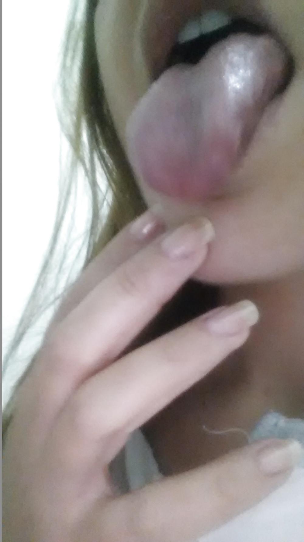 6P Cum on my tongue....mmm