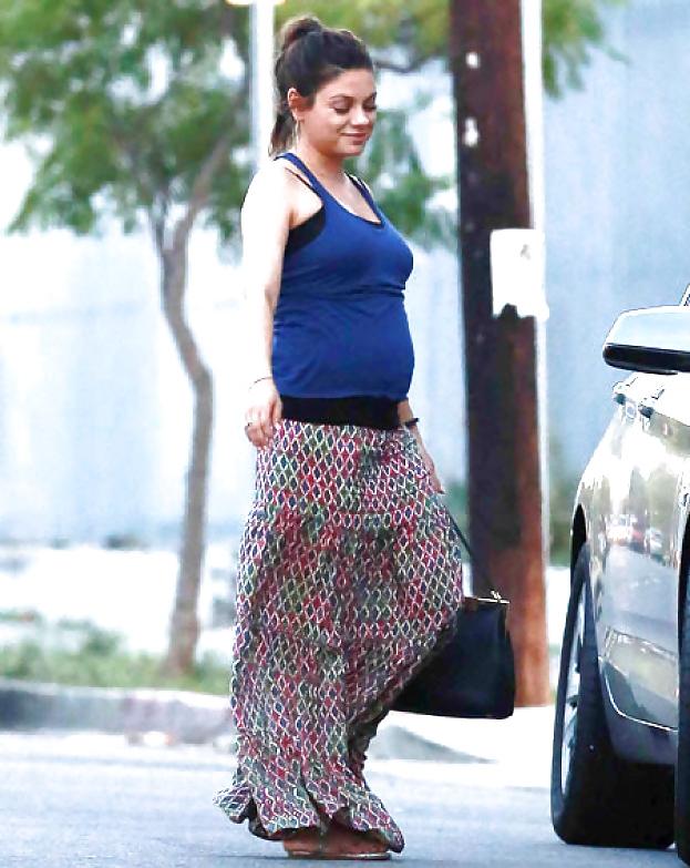 11P Mila Kunis pregnant
