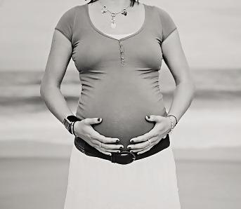 7P Emilie Z enceinte - pregnant