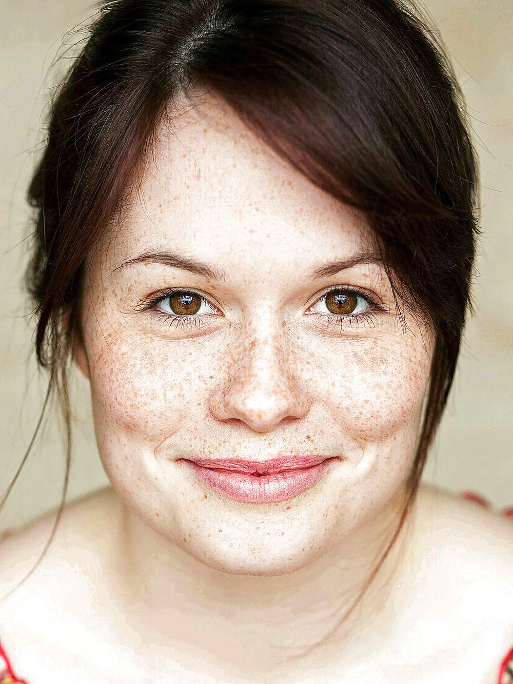 14P Freckles Faces - which you would fuck?