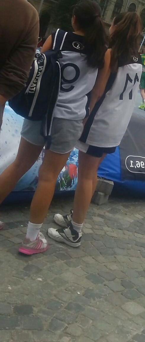 25P Spy sexy teens basketball romanian
