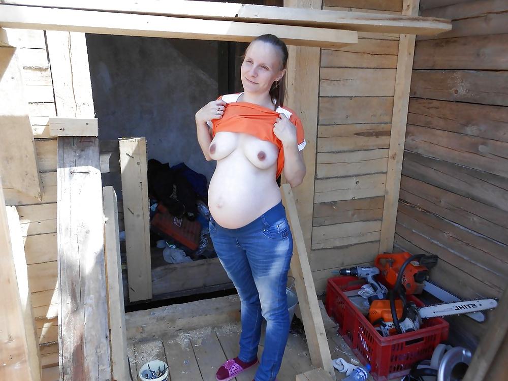 23P Pregnant rusian amateur