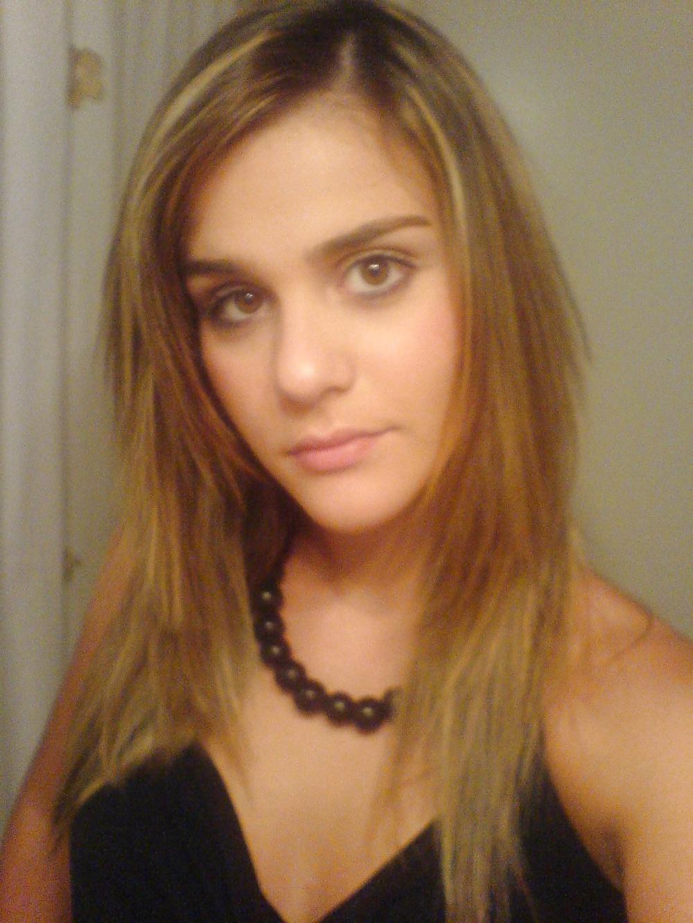 20P Pretty Teen - Show All Sexy Selfie