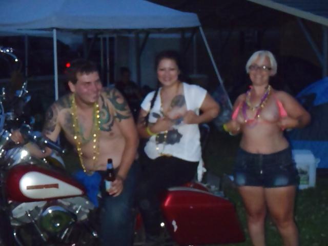 7P Apple with our Shovelhead and biker friends