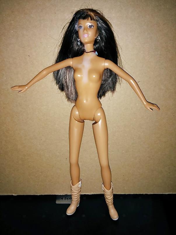 19P Cum on Barbie